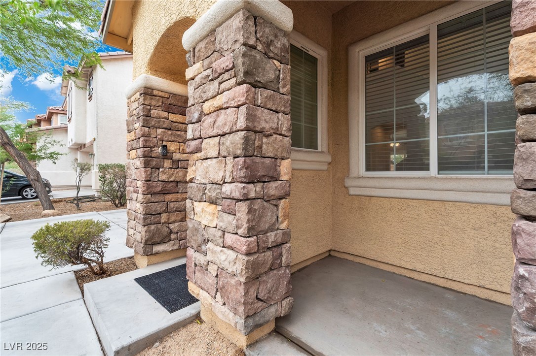 10330 Eve Springs Street