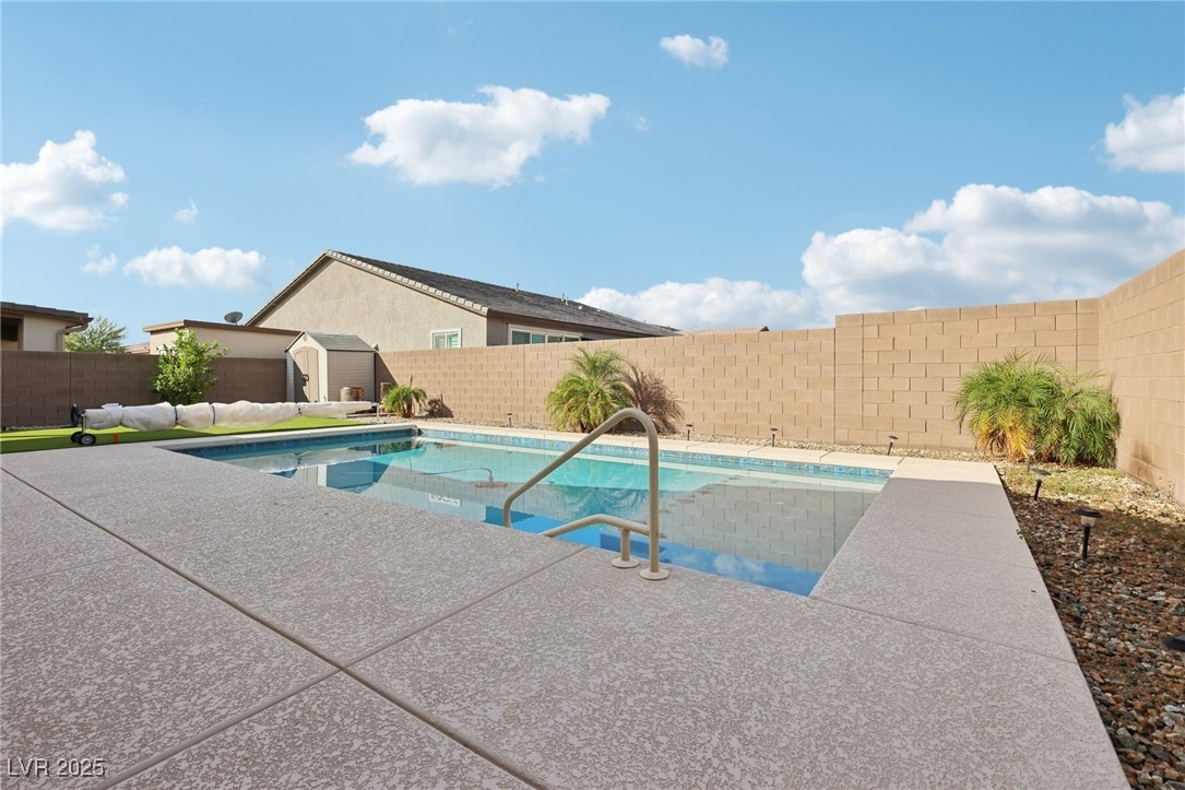 6635 Windy Palm Street