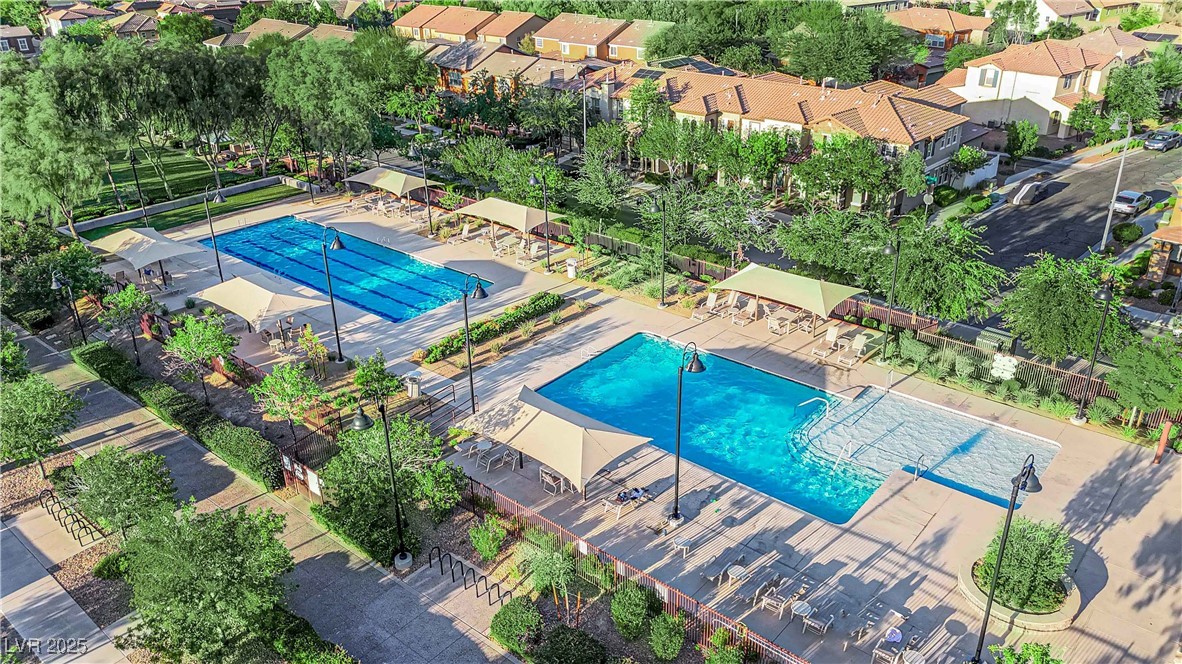 3251 Fountaintree Avenue