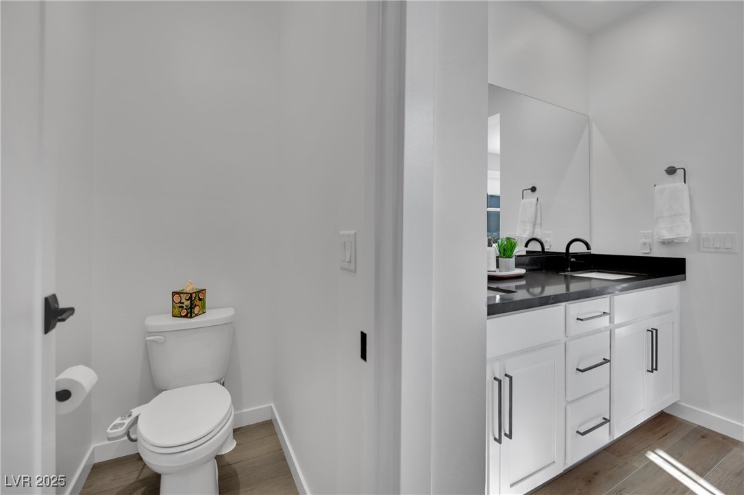 3251 Fountaintree Avenue