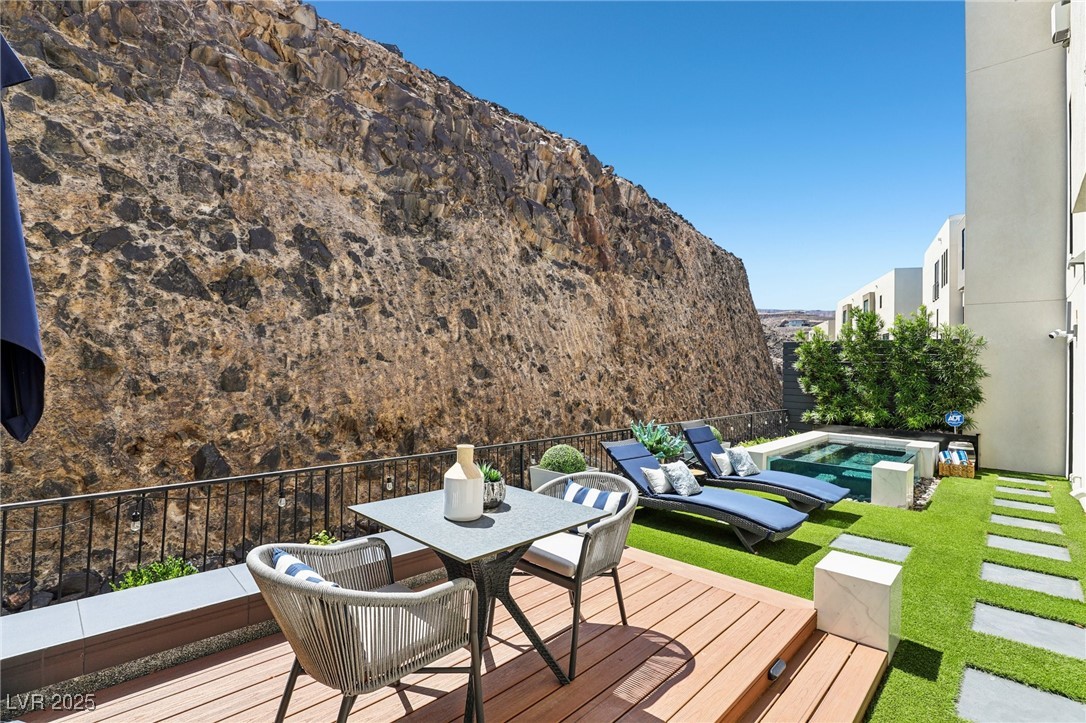 426 Tranquil Peak Court