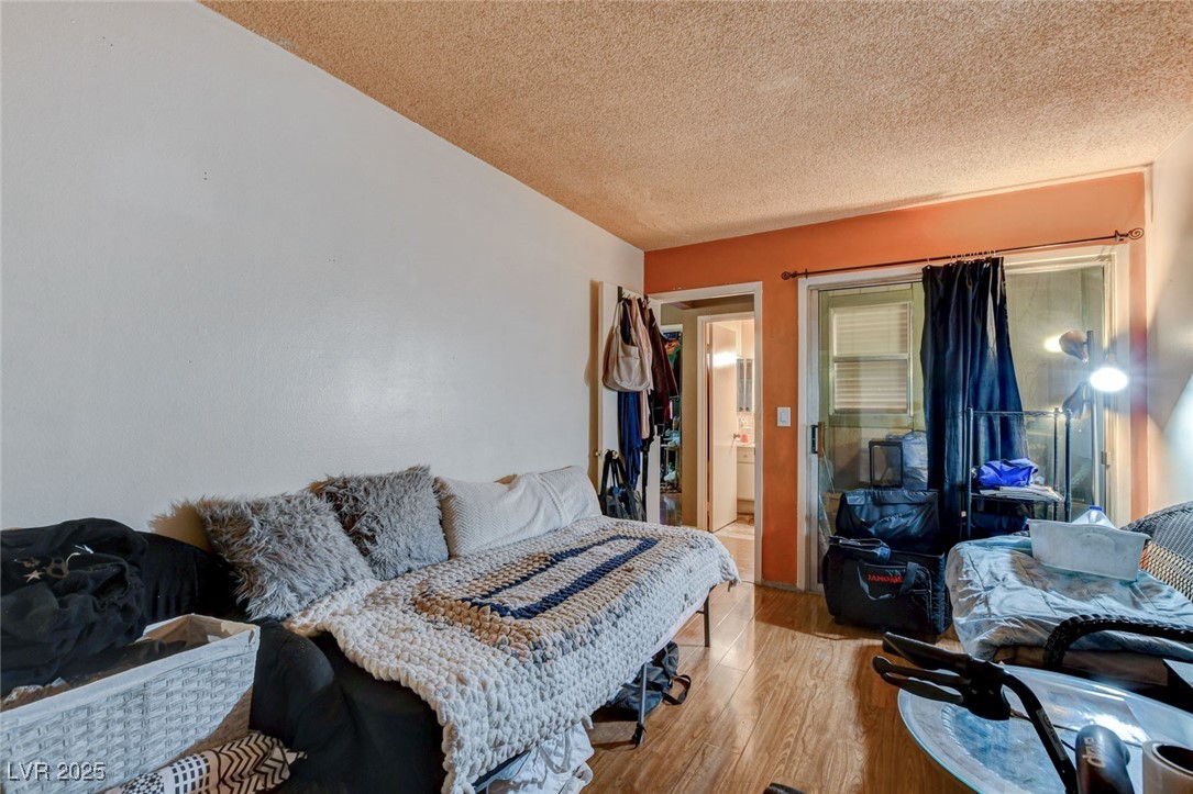 2302 El Molino Circle