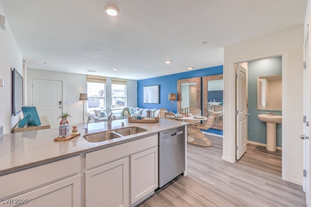 6141 Musas Garden Street 240