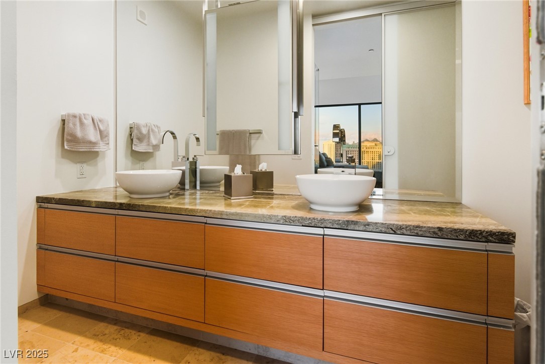 3722 Las Vegas Boulevard 2604