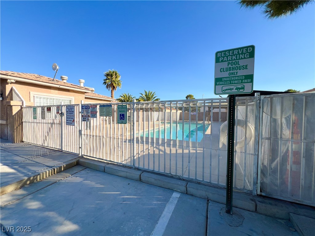 2128 Velvet Hill Avenue