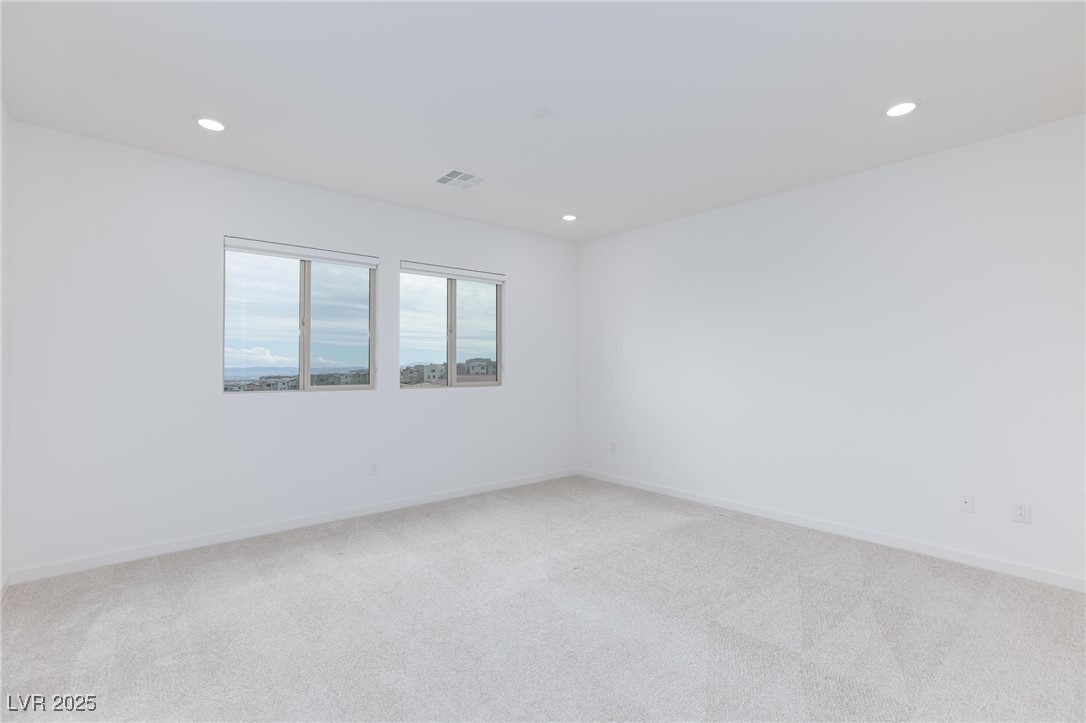 11683 Desert Hollow Avenue