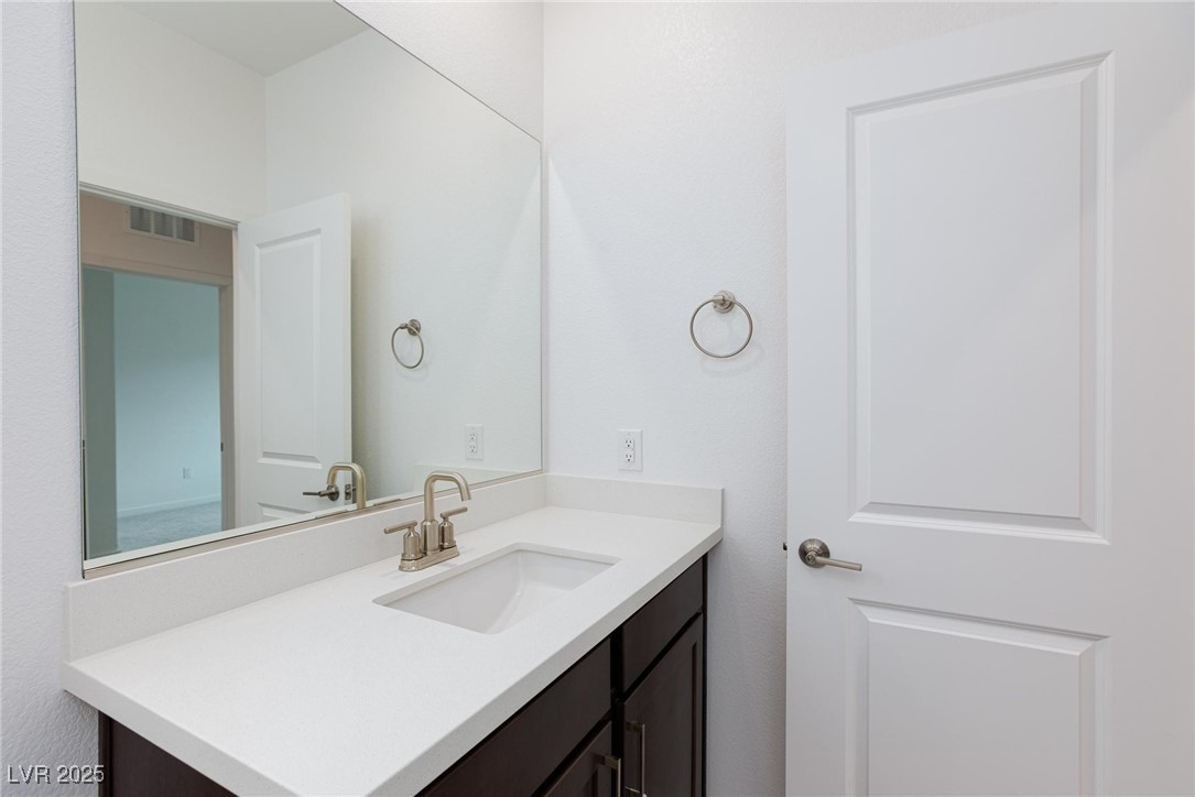 11683 Desert Hollow Avenue