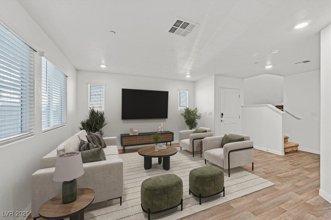 2698 Weathered Copper Avenue