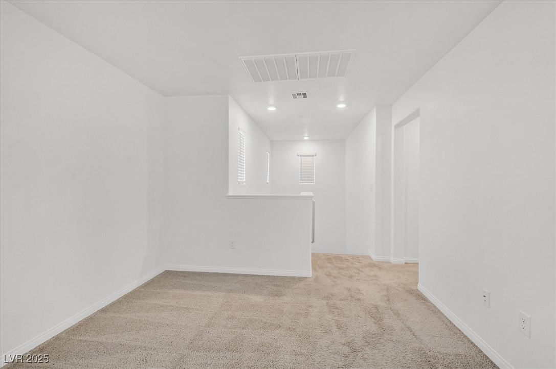 2698 Weathered Copper Avenue