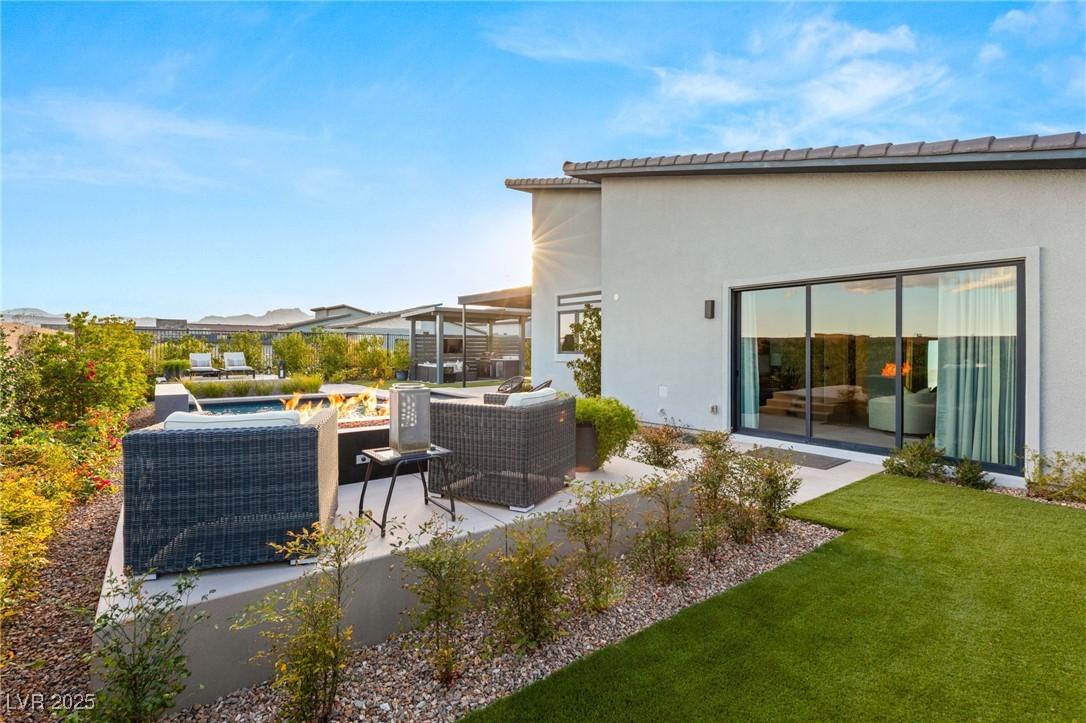 396 Cliff Terrace Avenue