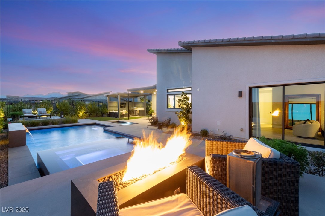 396 Cliff Terrace Avenue