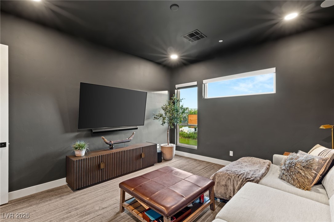 396 Cliff Terrace Avenue