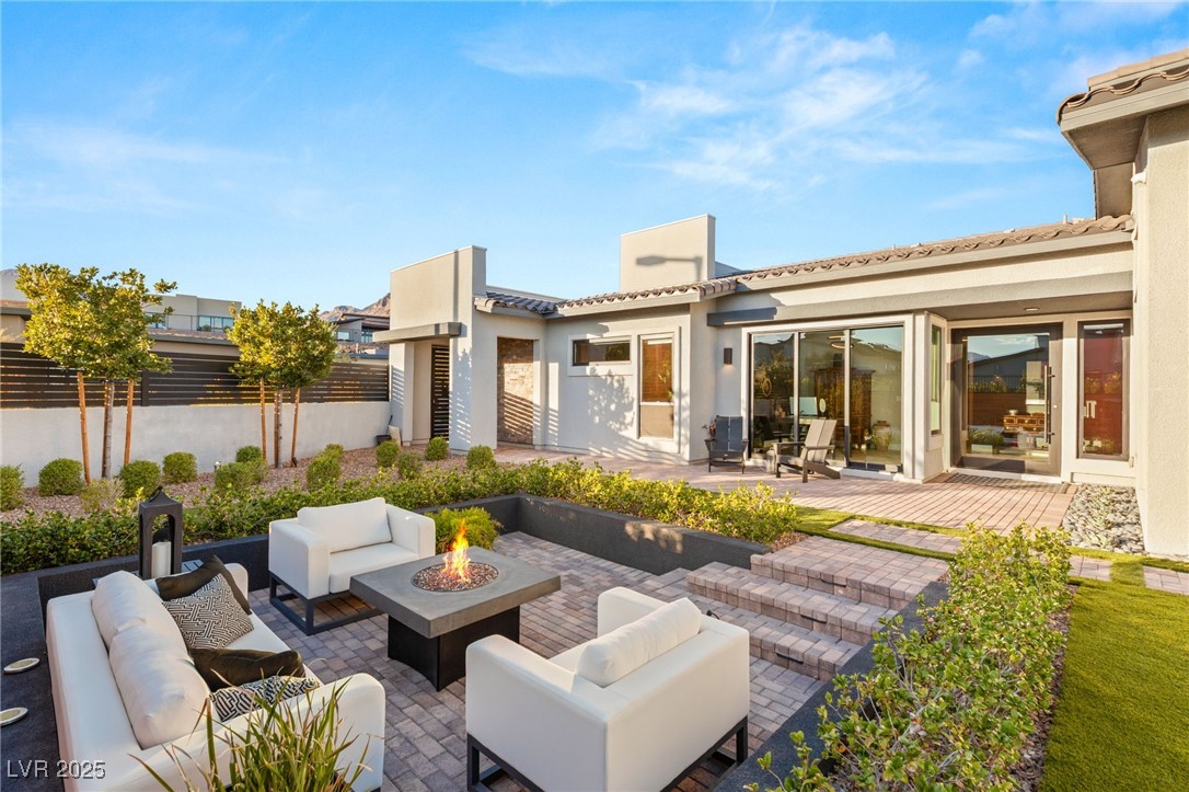 396 Cliff Terrace Avenue