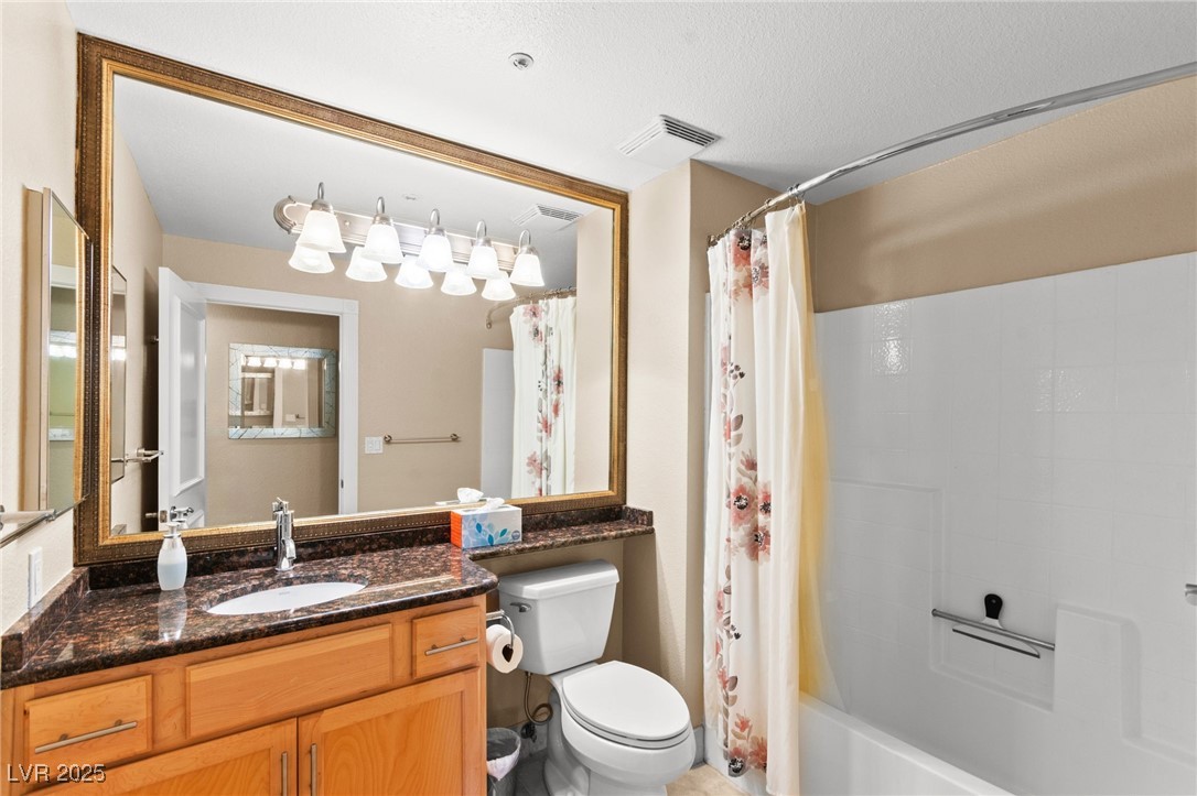 220 East Flamingo Road 111