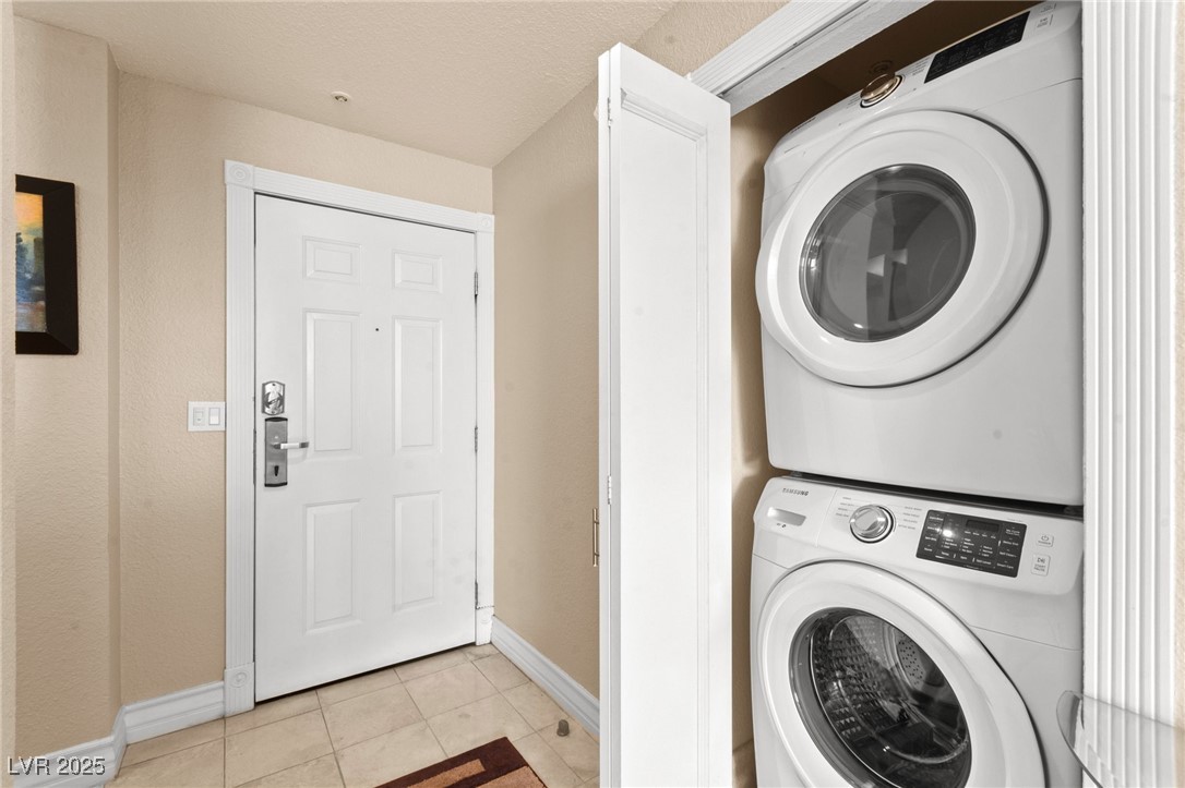 220 East Flamingo Road 111