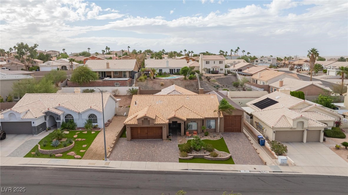 1023 Hyperion Drive