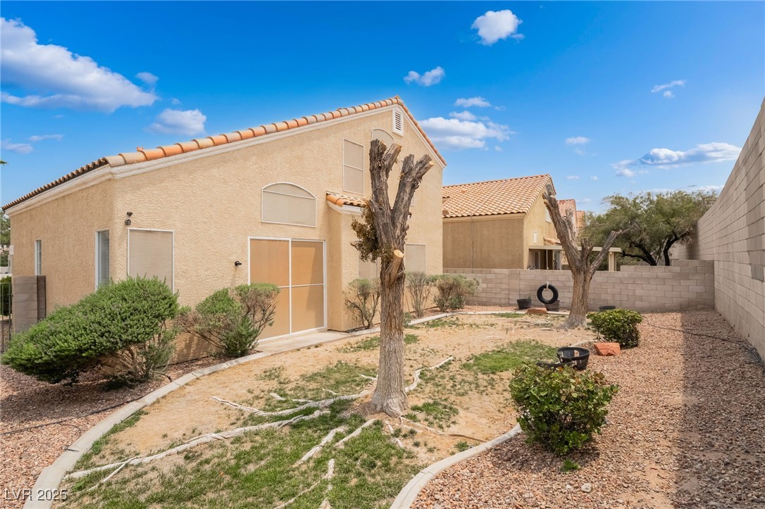 1679 Long Horizon Lane