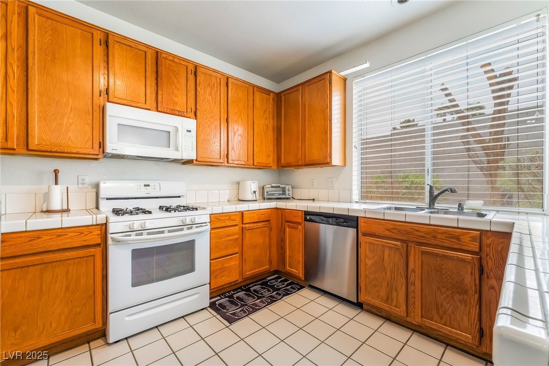 1679 Long Horizon Lane