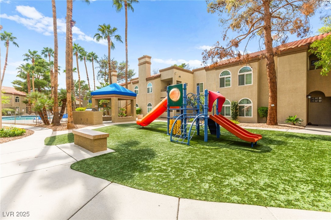 3145 East Flamingo Road 2122