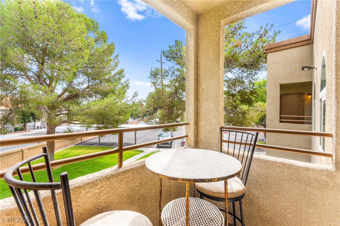 3145 East Flamingo Road 2122