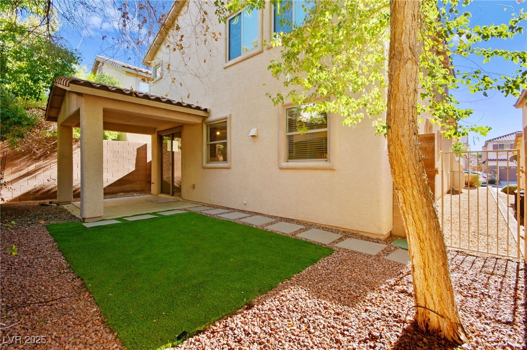 1628 Orange Daisy Place