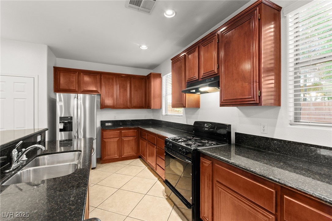 1628 Orange Daisy Place