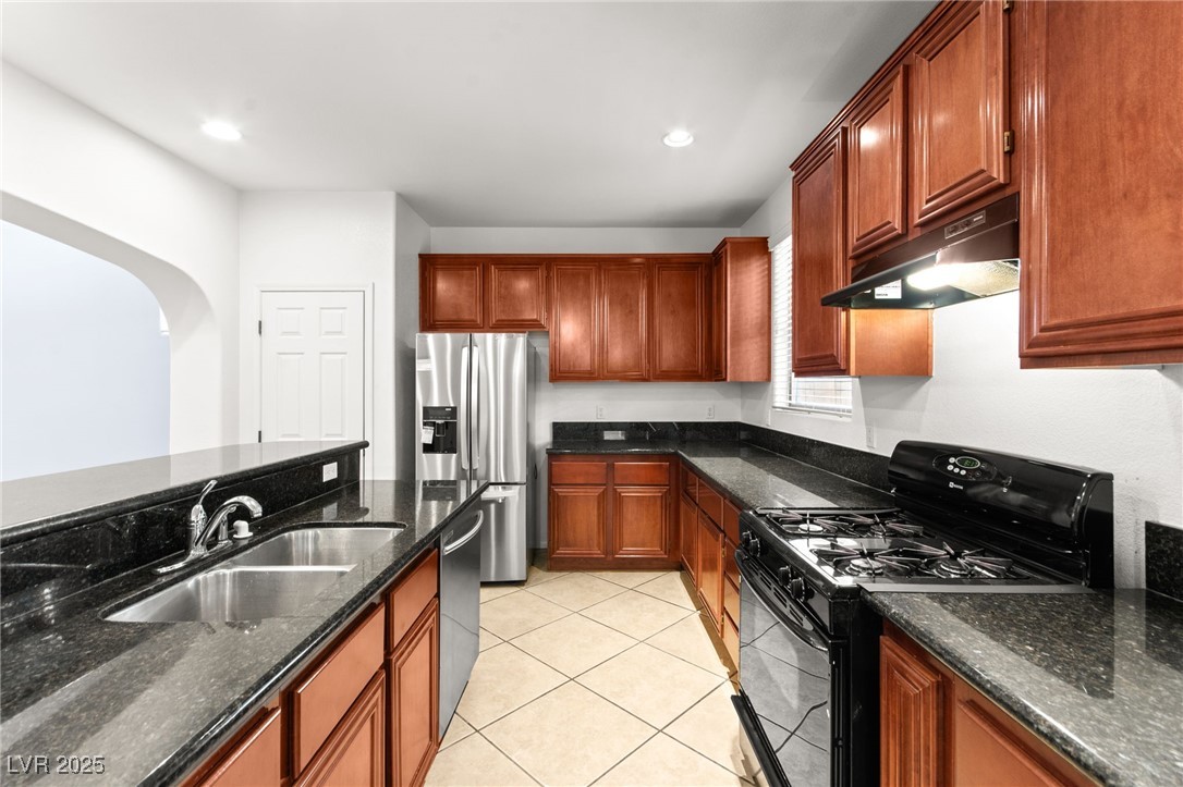 1628 Orange Daisy Place