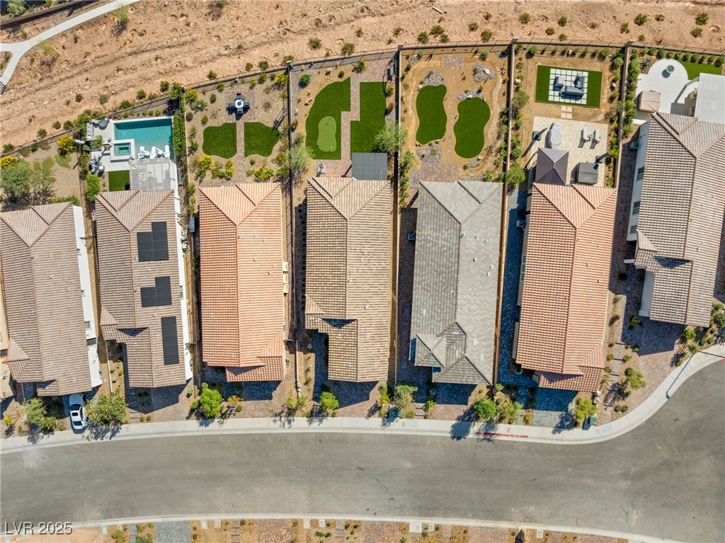58 Lake Bluff Court