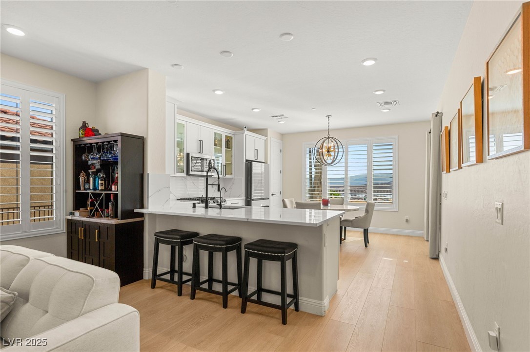 58 Lake Bluff Court