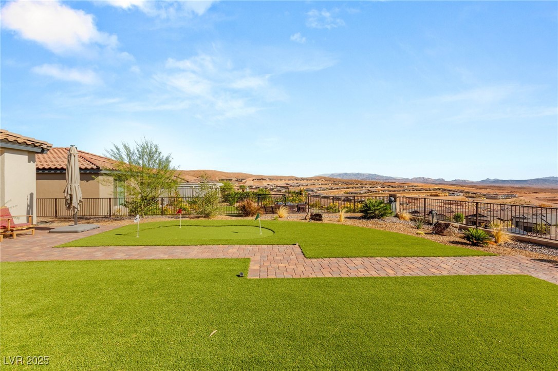 58 Lake Bluff Court