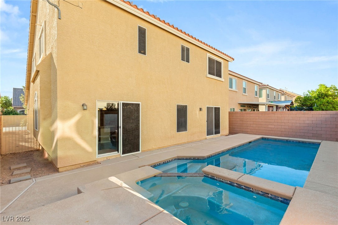 9774 Fox Estate Street