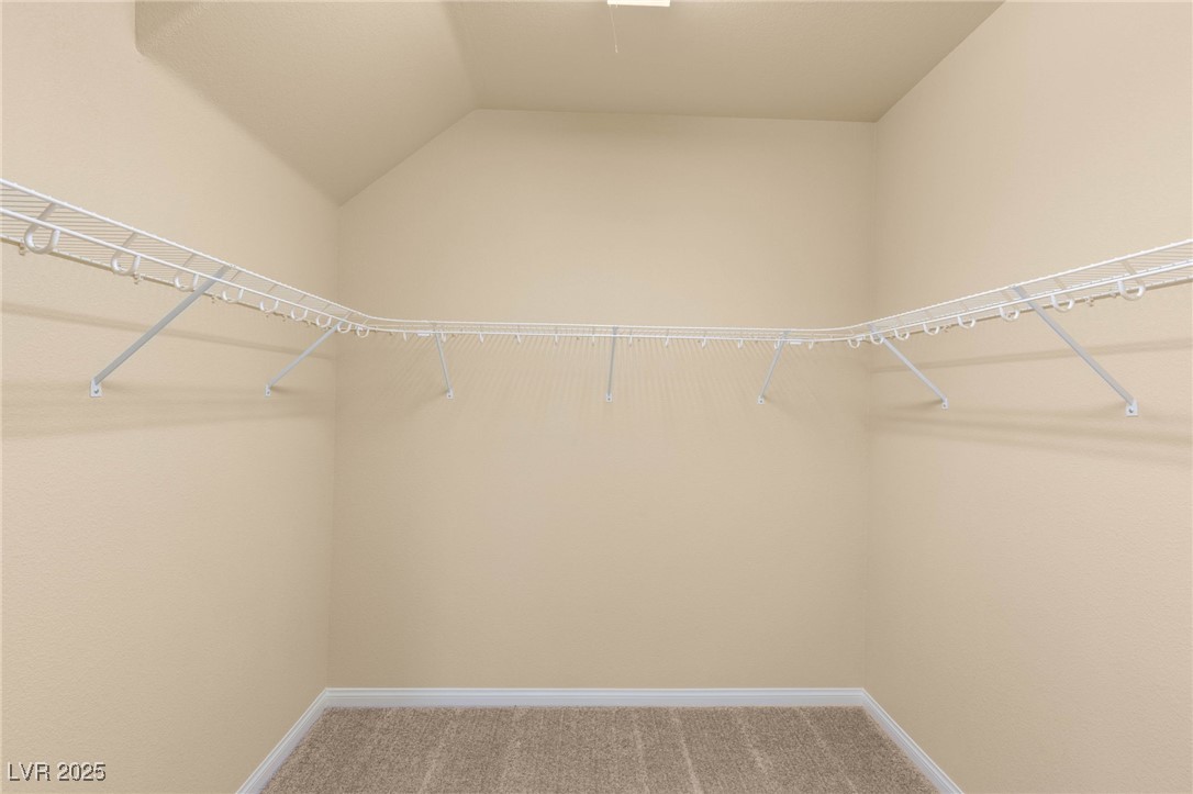 9774 Fox Estate Street