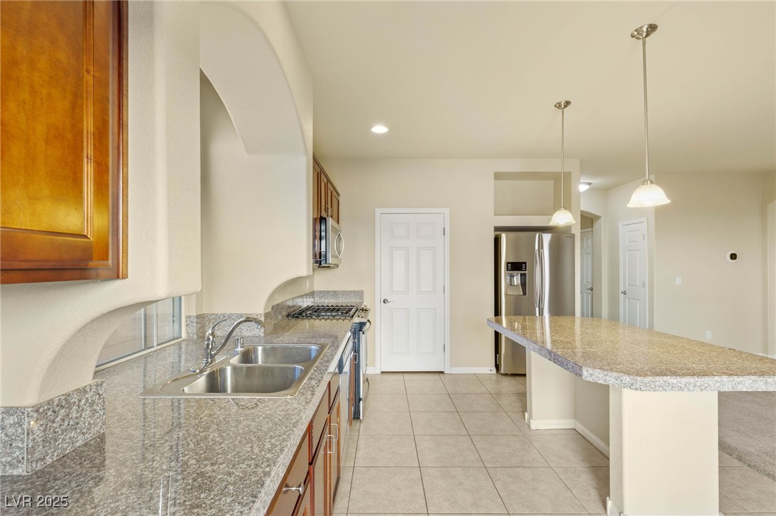 9774 Fox Estate Street