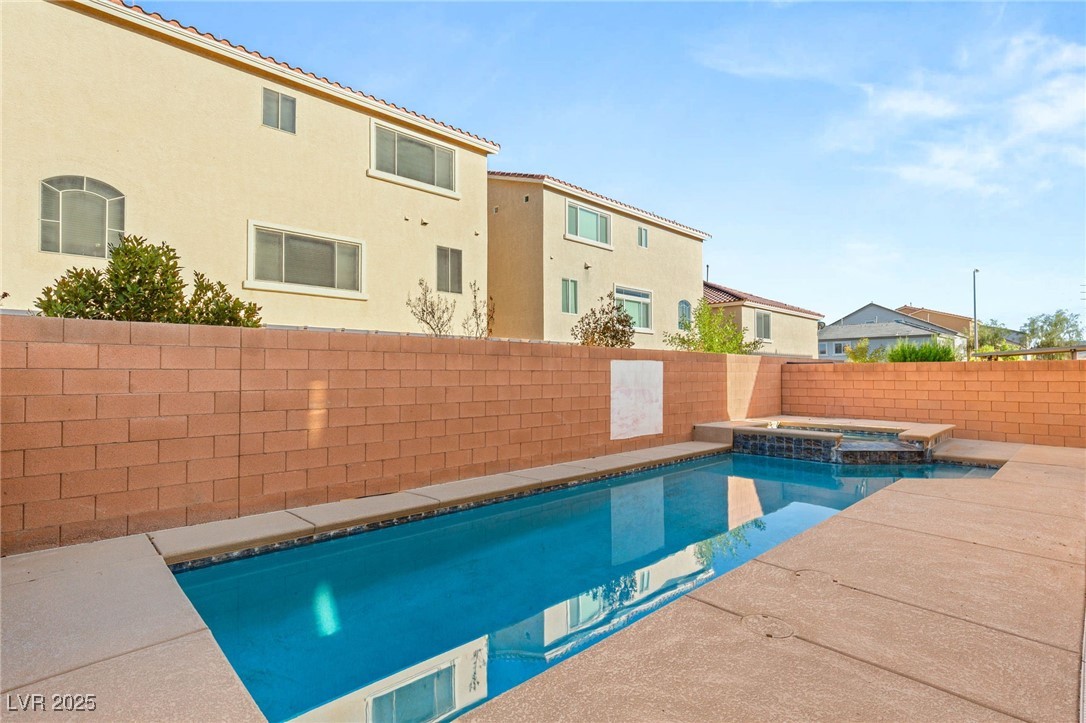 9774 Fox Estate Street