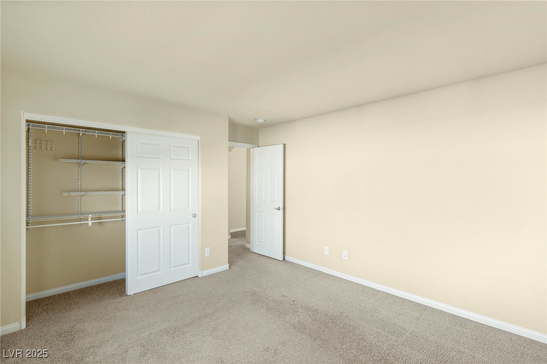 9774 Fox Estate Street