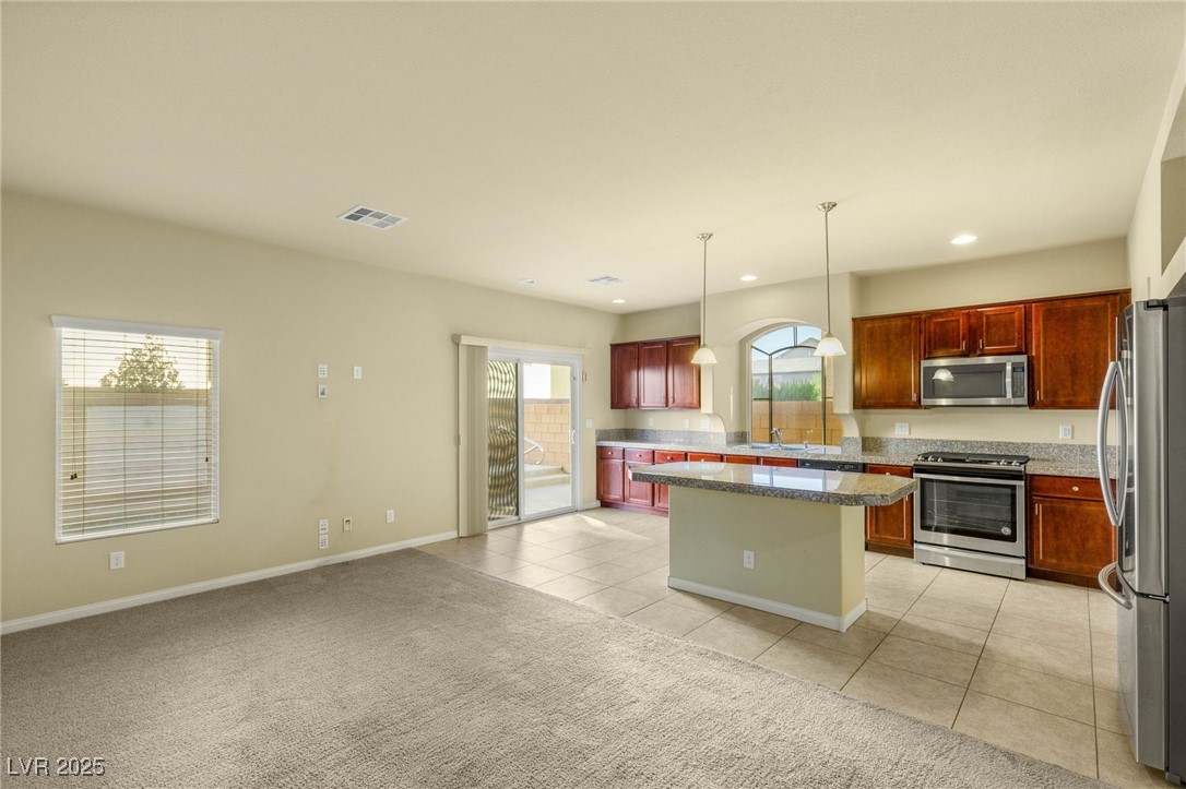 9774 Fox Estate Street