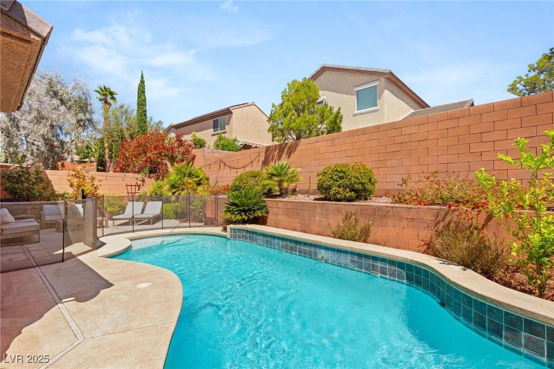 11226 Kenyan Sunshine Court