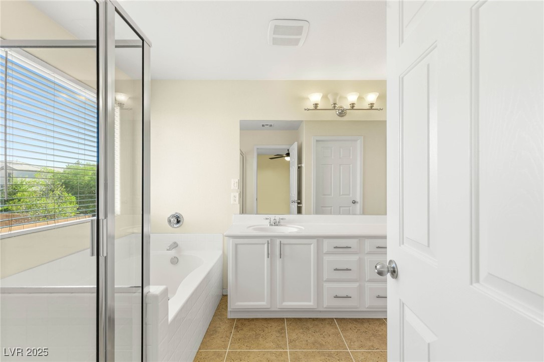 11226 Kenyan Sunshine Court