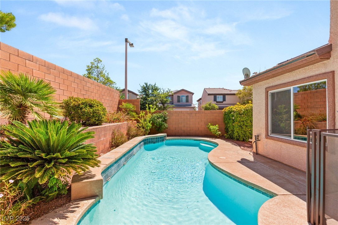 11226 Kenyan Sunshine Court