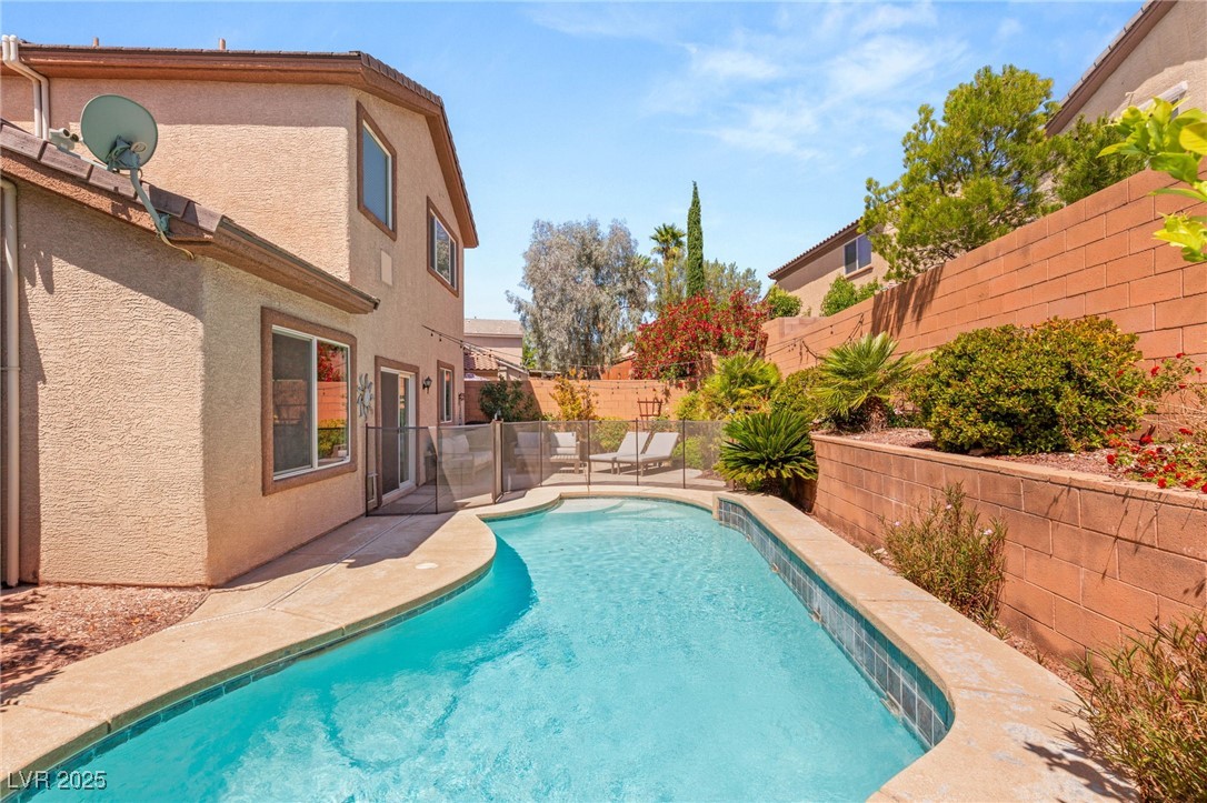 11226 Kenyan Sunshine Court