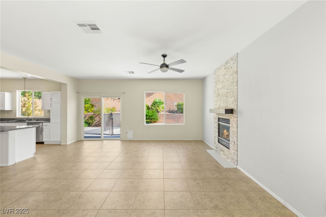 11226 Kenyan Sunshine Court