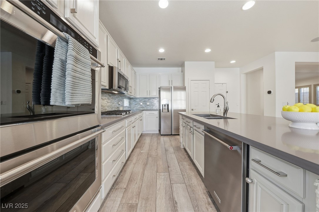 11784 Golden Moments Avenue