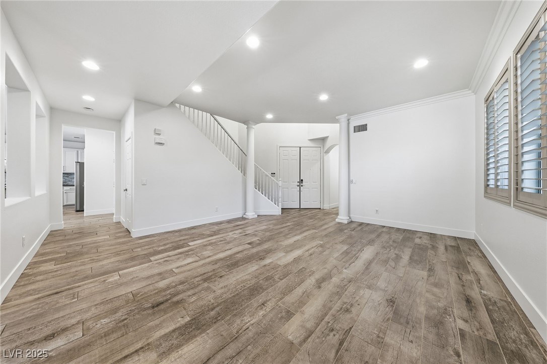 11784 Golden Moments Avenue