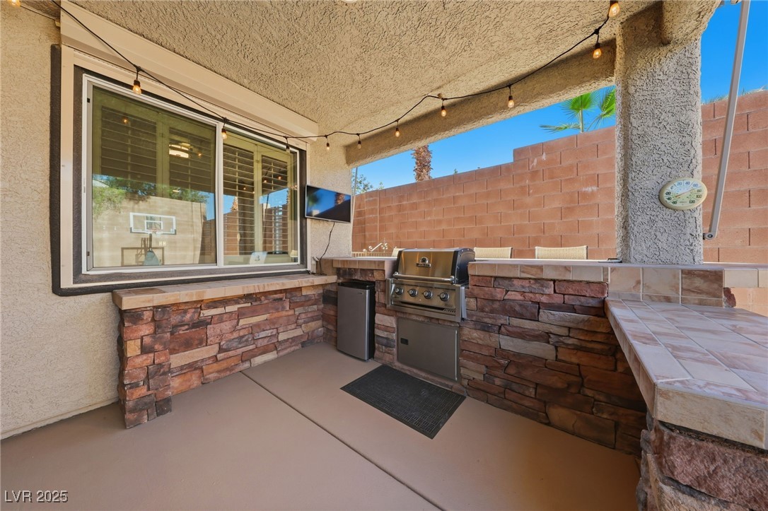 11784 Golden Moments Avenue