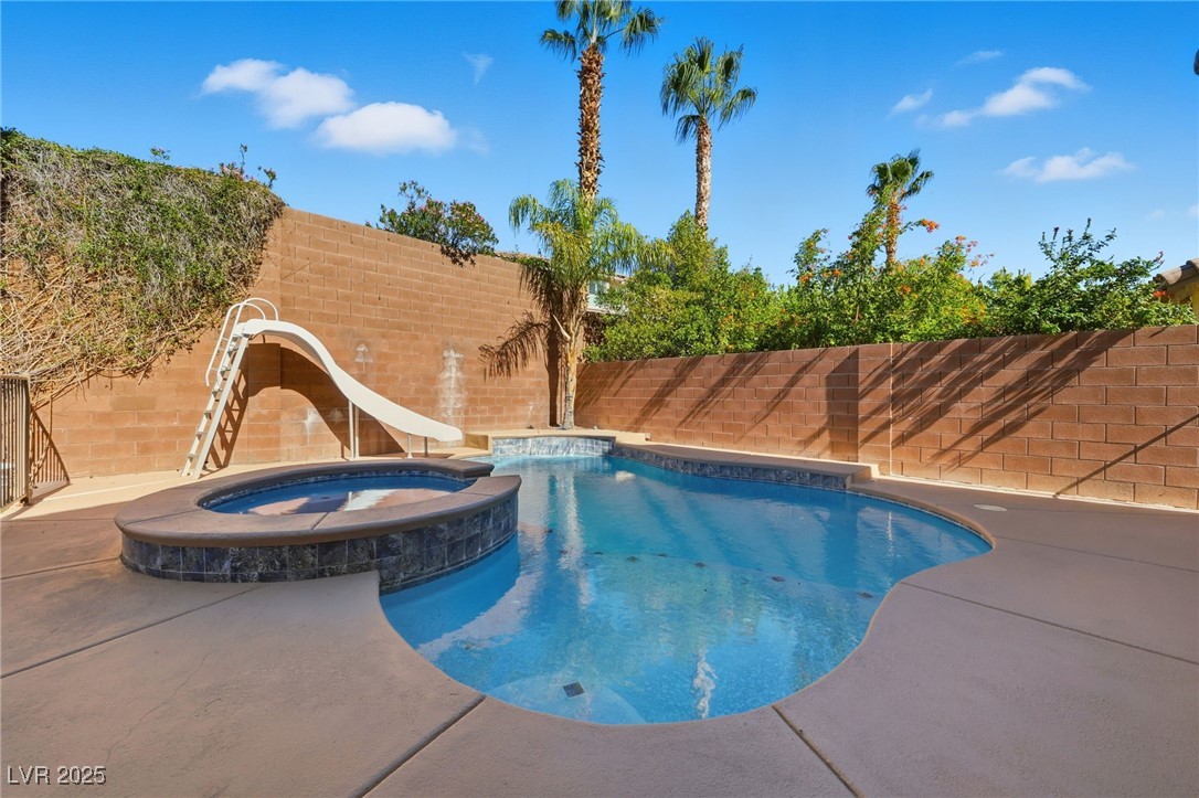 11784 Golden Moments Avenue