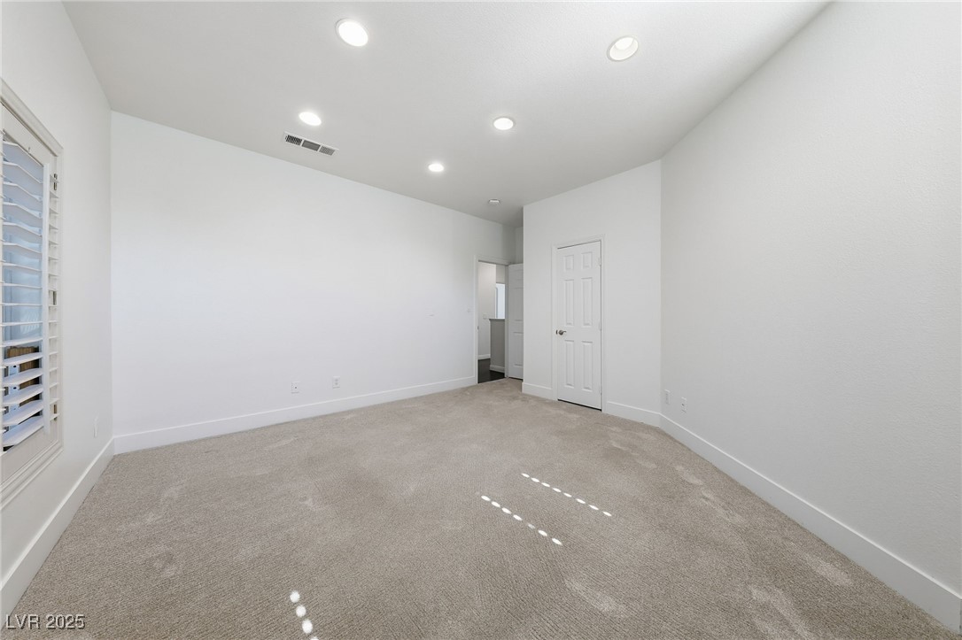 11784 Golden Moments Avenue