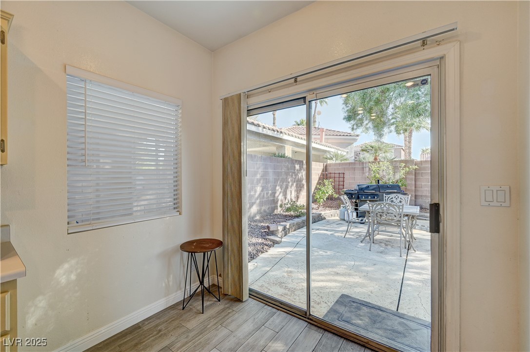 973 Park Walk Avenue