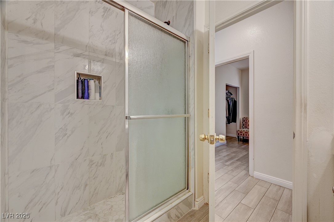 973 Park Walk Avenue