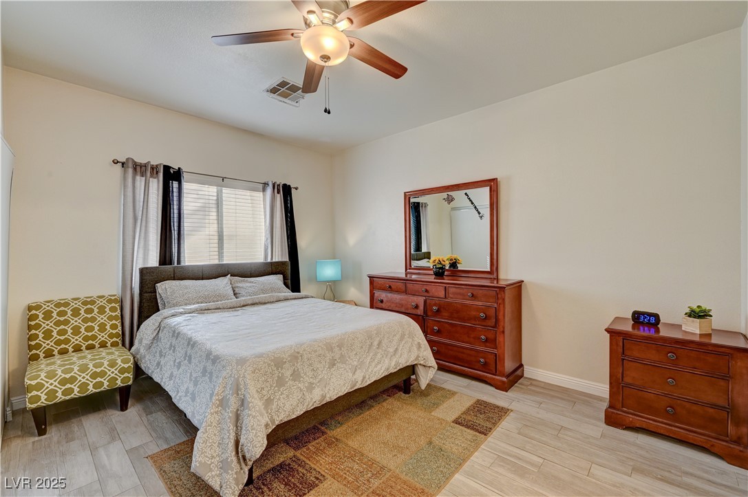 973 Park Walk Avenue