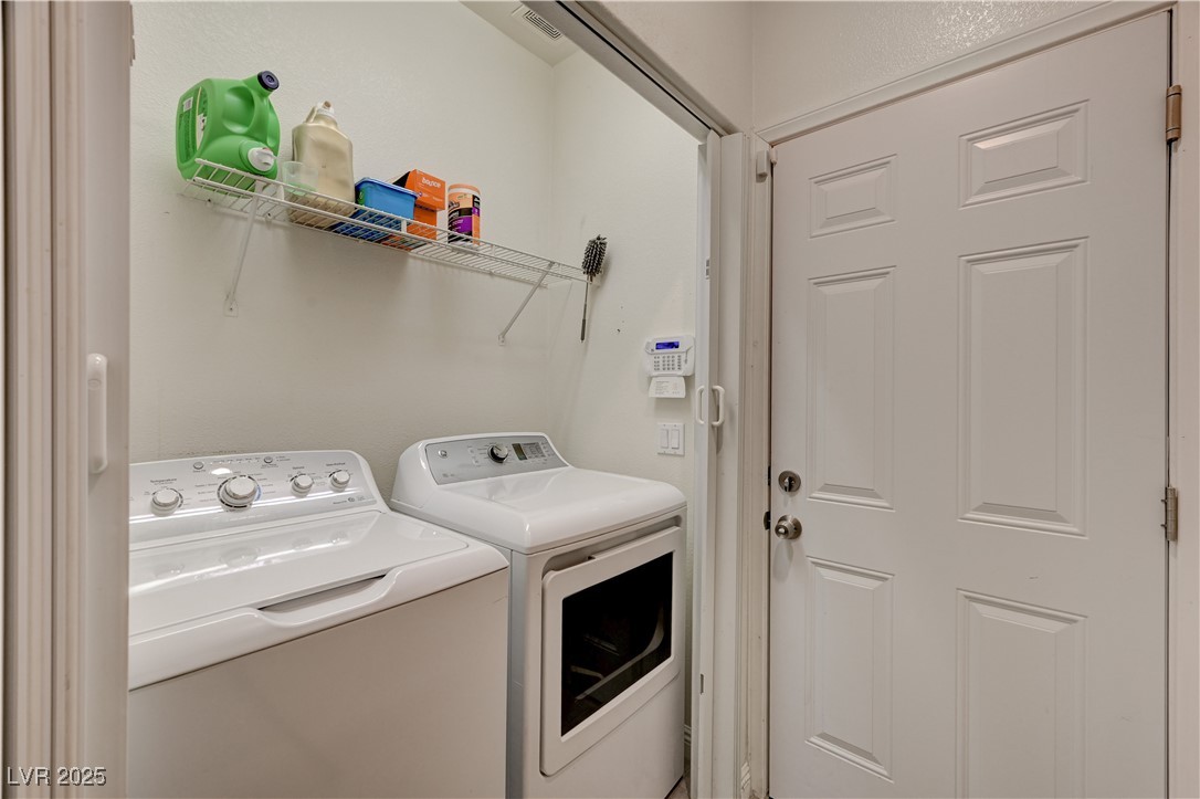 973 Park Walk Avenue